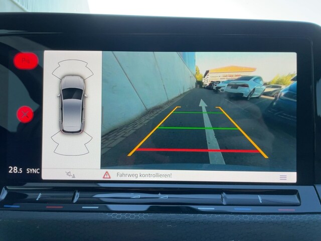 Volkswagen Golf 2.0 TSI DSG Golf VIII