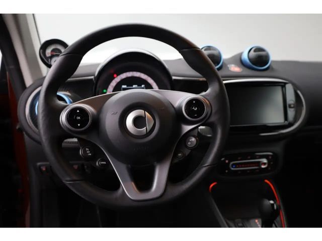 Smart EQ fortwo JBL