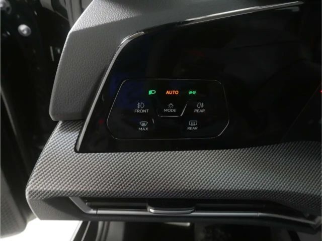 Volkswagen Golf 2.0 TSI GTI Style