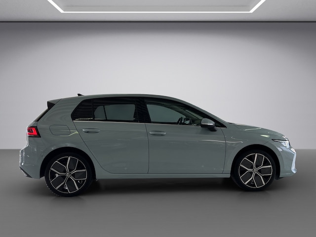 Volkswagen Golf 1.5 eTSI DSG Golf VIII Style