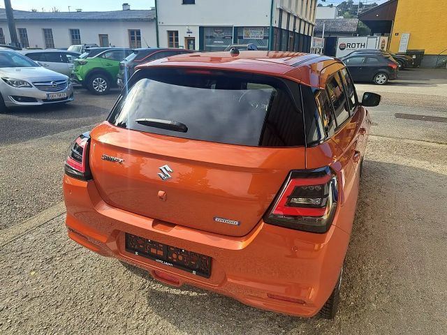 Suzuki Swift Flash Hybrid