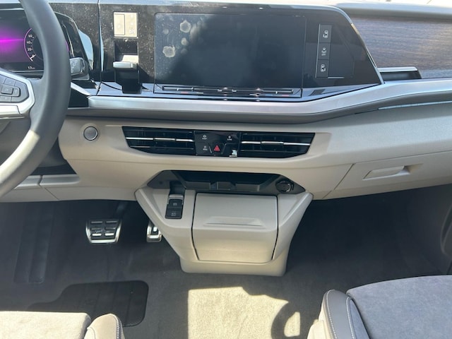 Volkswagen Multivan 2.0 TDI Lang Style T7