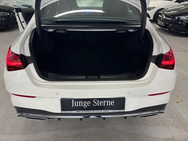 Mercedes-Benz CLA 200 AMG Line Coupé