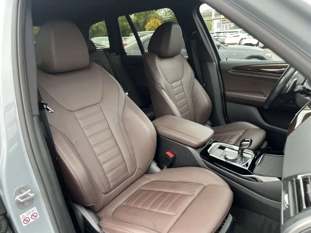 BMW X3 40d Head-Up HK HiFi DAB LED WLAN RFK PDC