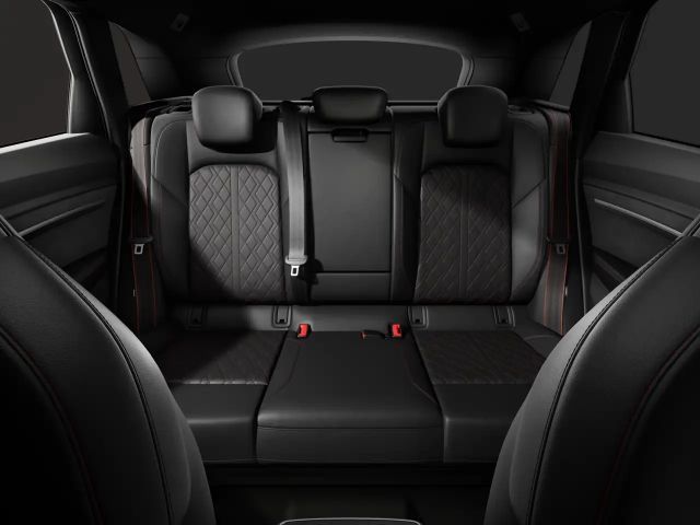 Audi Q8 e-tron 55 S-Line