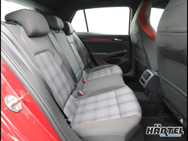 Volkswagen Golf 2.0 TSI GTI