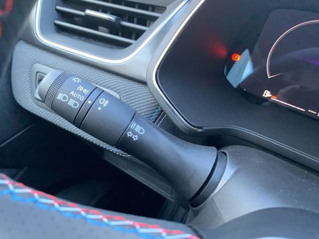 Renault Captur Alpine E-Tech Esprit