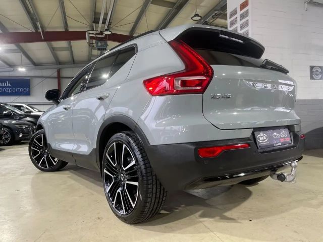 Volvo XC40 Dark Ultra