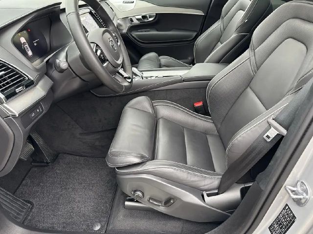 Volvo XC90 AWD Dark Recharge Ultimate