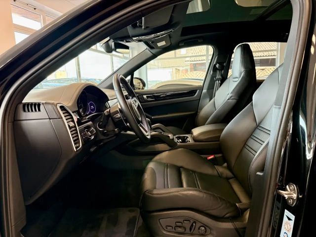 Porsche Cayenne E-Hybrid