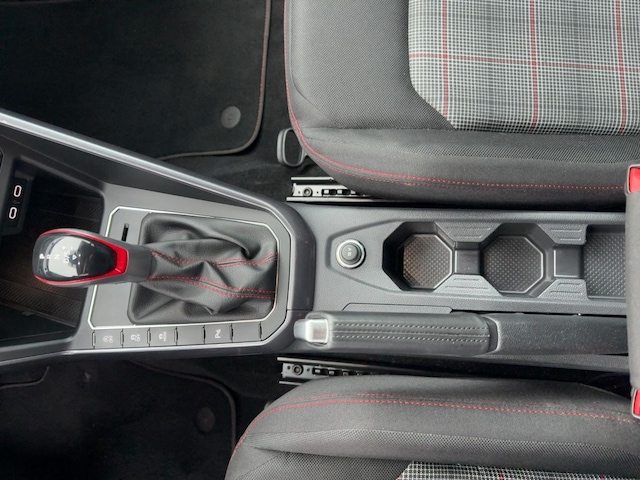 Volkswagen Polo 2.0 TSI DSG GTI