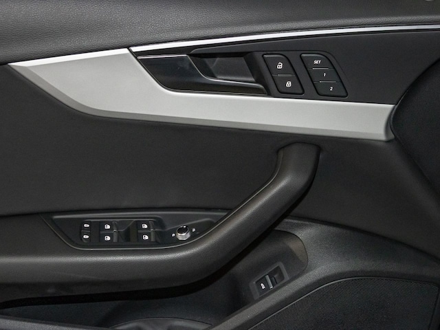 Audi A4 35 TFSI Avant S-Tronic