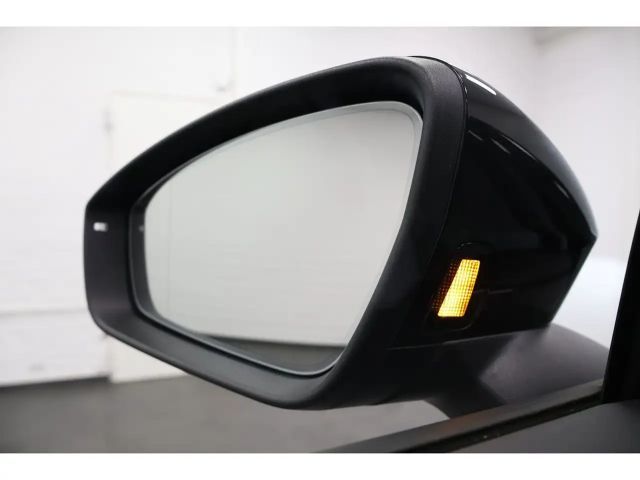 Volkswagen Tayron 2.0 TDI DSG R-Line