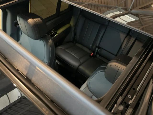 Land Rover Range Rover D300 HSE