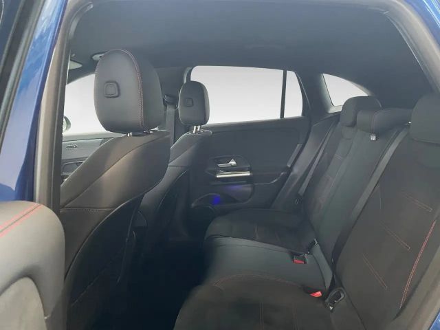 Mercedes-Benz GLA 200 AMG Line