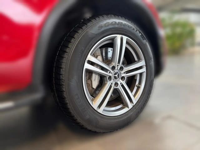 Mercedes-Benz GLC 300 4MATIC AMG Line