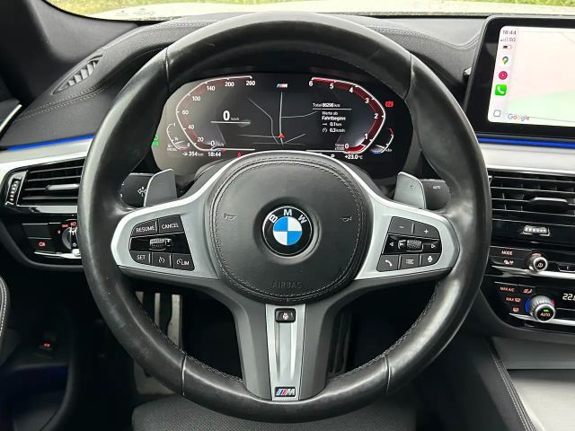 BMW 530 530d M-Sport Sedan xDrive
