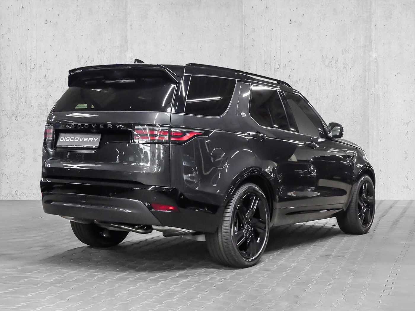 Land Rover Discovery D300 Dynamic HSE