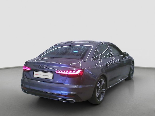 Audi A4 45 TFSI Quattro S-Line S-Tronic Sedan