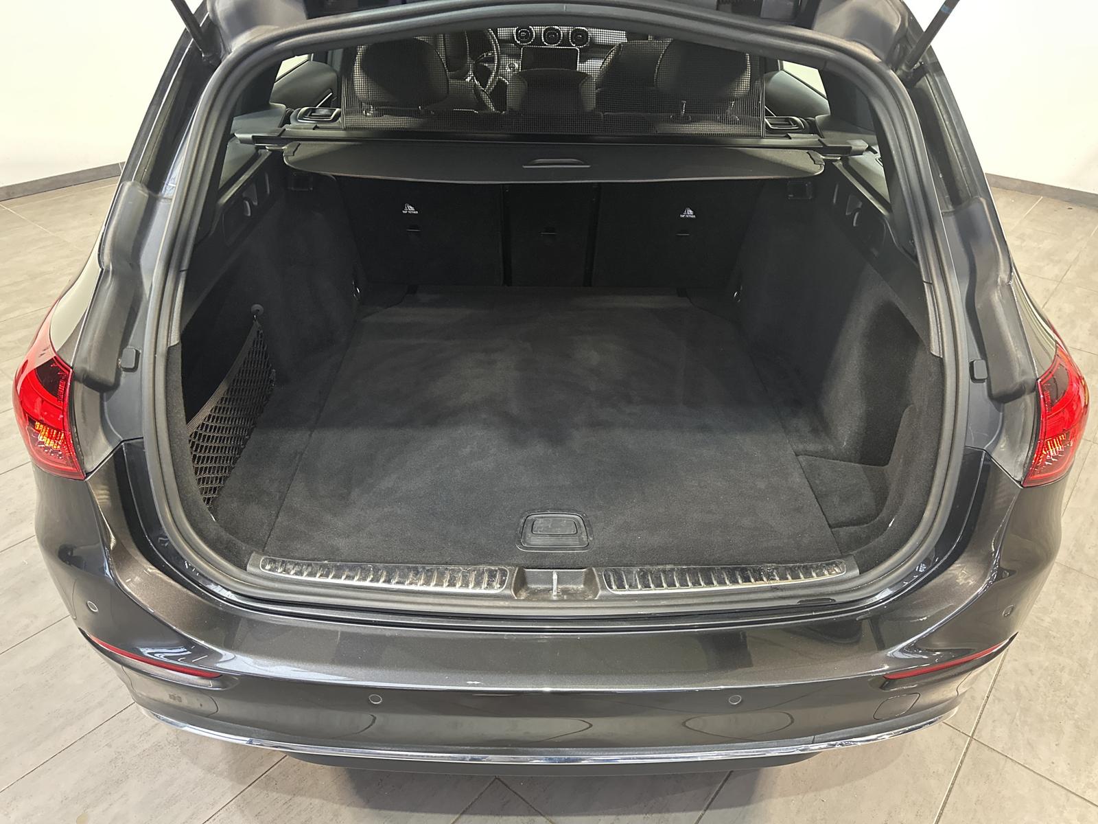 Mercedes-Benz C 200 AVANTGARDE C 200 d Estate