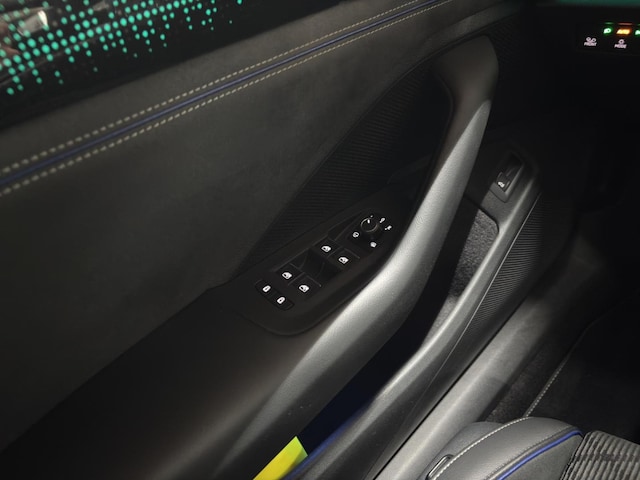 Volkswagen Passat 2.0 TDI 4Motion DSG Style