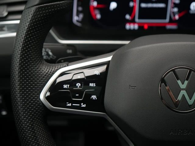 Volkswagen Tiguan 4Motion Allspace R-Line