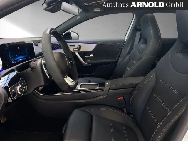 Mercedes-Benz A 45 AMG 4MATIC+ AMG Line