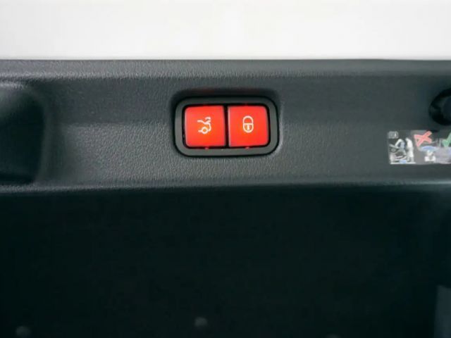 Mercedes-Benz EQE 4MATIC 500 Sedan