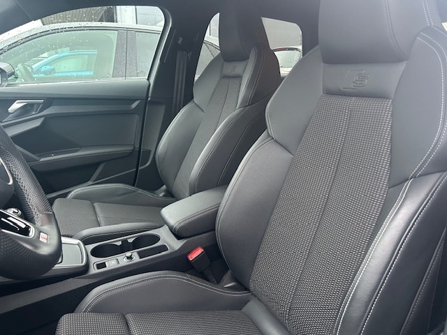 Audi A3 35 TFSI S-Line Sportback