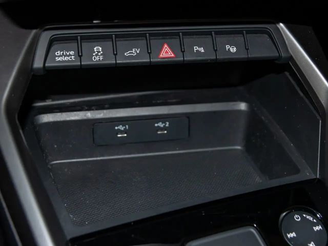 Audi A3 40 TFSI Hybride Sedan