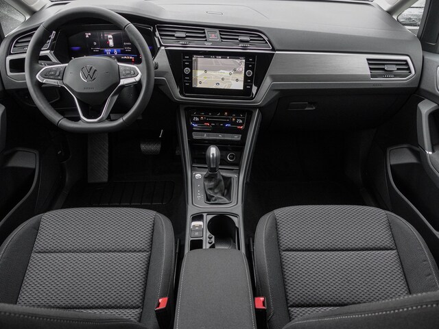 Volkswagen Touran 1.5 TSI DSG