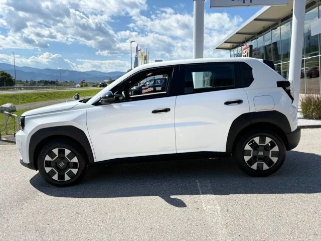 Fiat Grande Panda Hybrid 100 6-Gang eDCT Icon