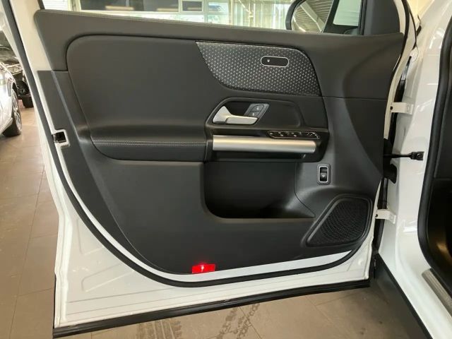 Mercedes-Benz GLA 200 Progressive