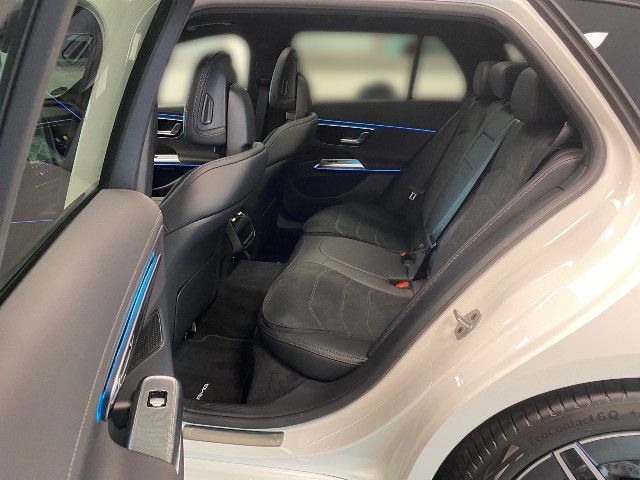 Mercedes-Benz E 220 AMG Line E 220 d Estate