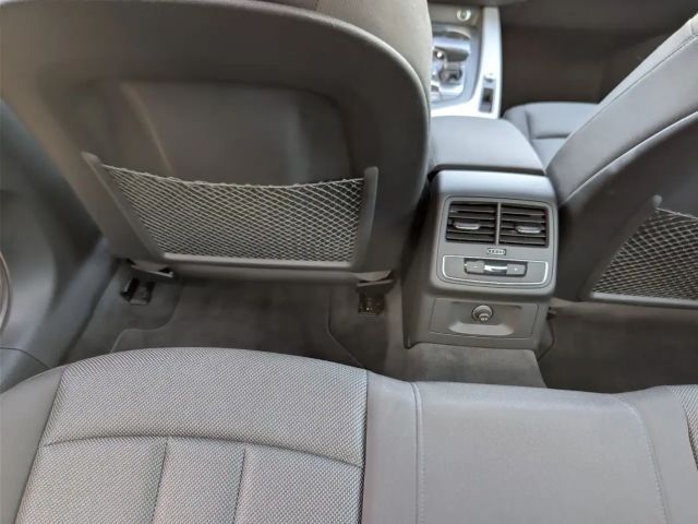 Audi A4 S-Tronic Sedan