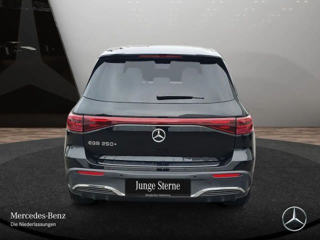 Mercedes-Benz EQB 250 AMG Line