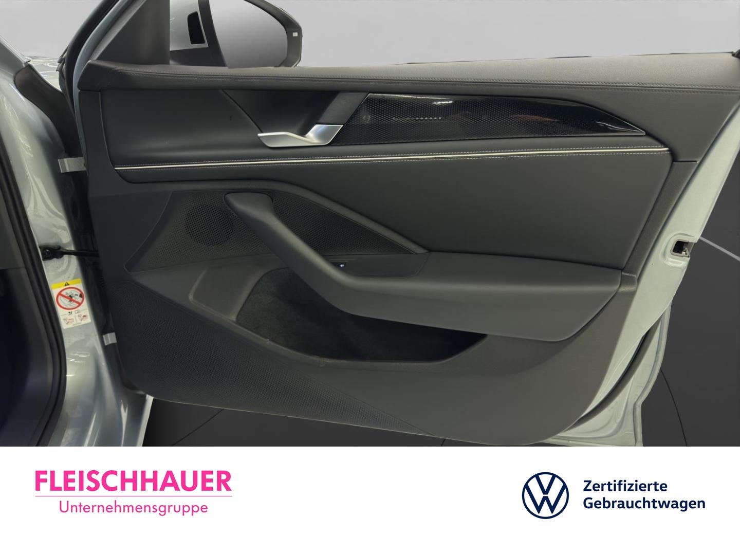 Volkswagen Passat 1.5 eTSI Business Variant