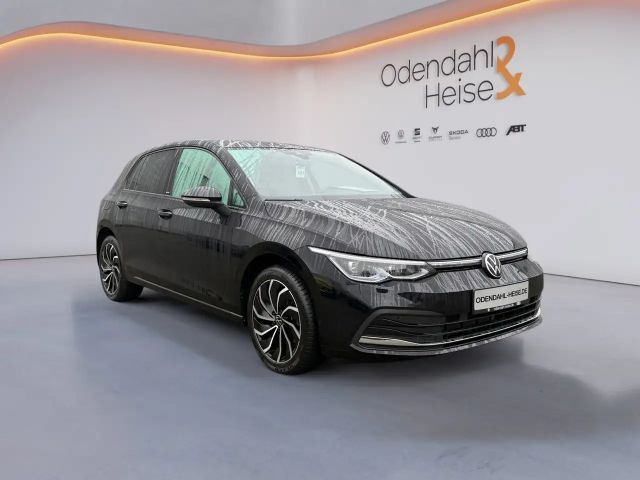 Volkswagen Golf 1.5 eTSI DSG Life Move