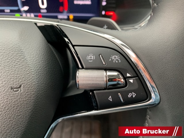 Skoda Superb 2.0 TDI Ambition Combi