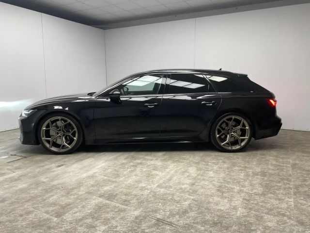 Audi RS6 4.0 TFSI Avant Performance Quattro