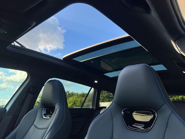 Volkswagen Passat 2.0 TDI R-Line Variant