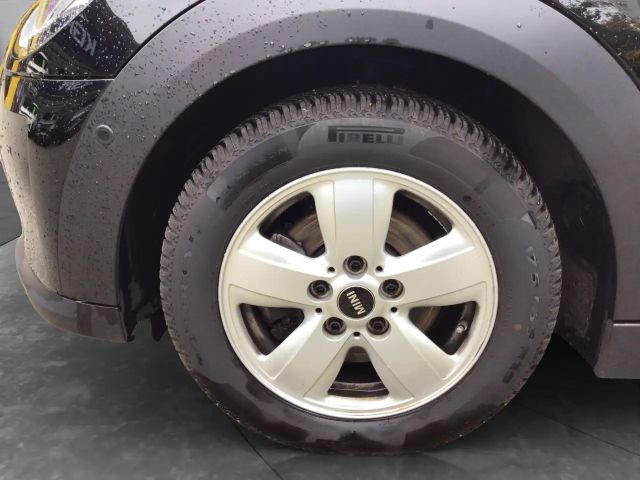 MINI Cooper Automatik 3t. Essential Trim