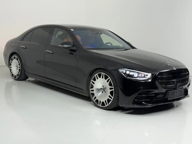 Mercedes-Benz S 500 AMG Line Sedan