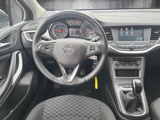 Opel Astra Sports Tourer