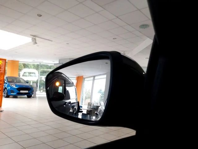 Ford Focus Titanium Wagon