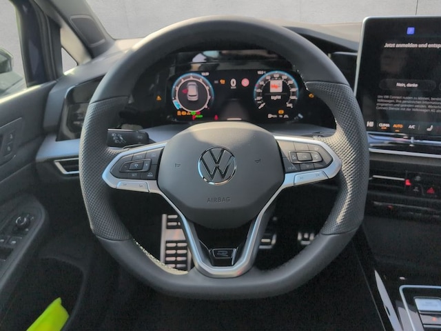 Volkswagen Golf DSG R-Line