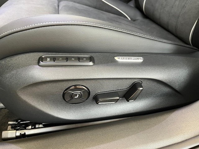 Volkswagen Passat 1.5 eTSI DSG