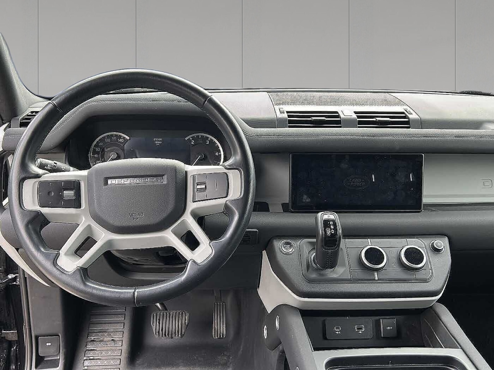 Land Rover Defender Dynamic S