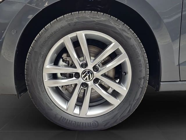 Volkswagen Touran 1.5 TSI Comfortline DSG