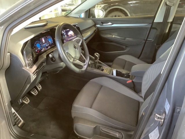 Volkswagen Golf 1.5 TSI Golf VIII IQ.Drive